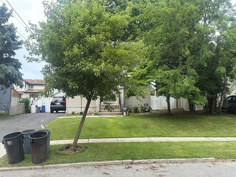 1st image of 15 Long Valley Rd