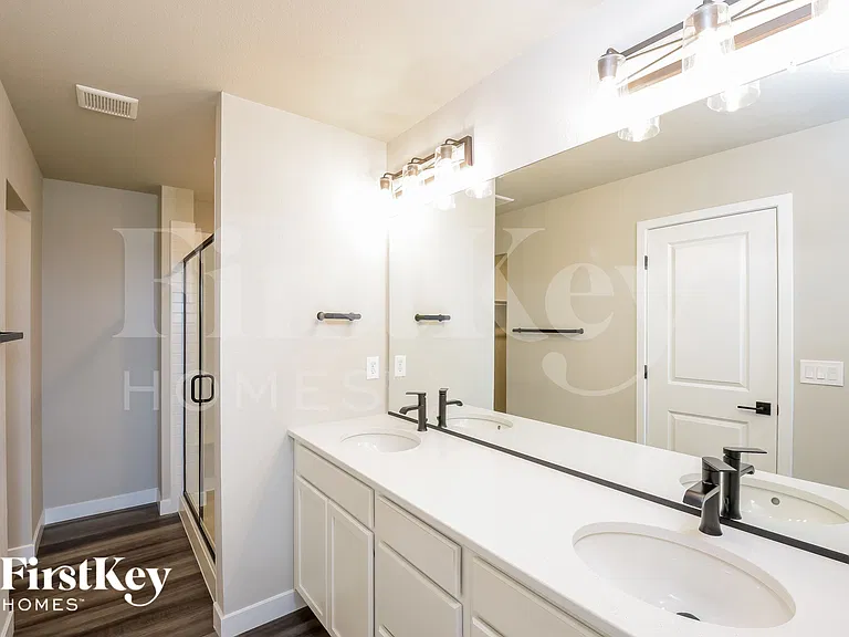 10304 Horton Dr — Photo 10