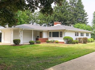 154 Ashland Ave, Des Plaines, IL 60016
