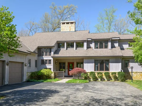 6236 Lilbur Ln, Cincinnati, OH 45230