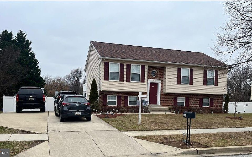 1st image of 6921 Greenboro Ln