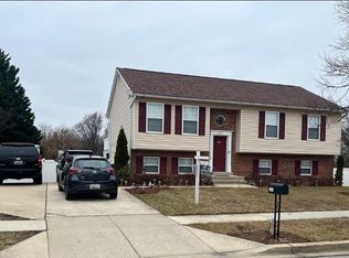 6921 Greenboro Ln, Fort Washington, MD 20744