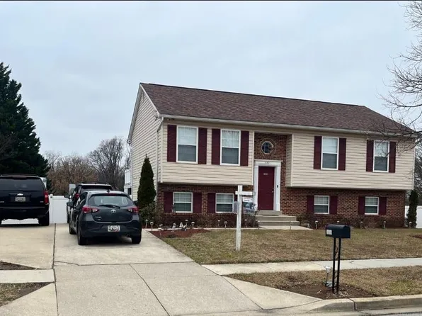 6921 Greenboro Ln, Fort Washington, MD 20744