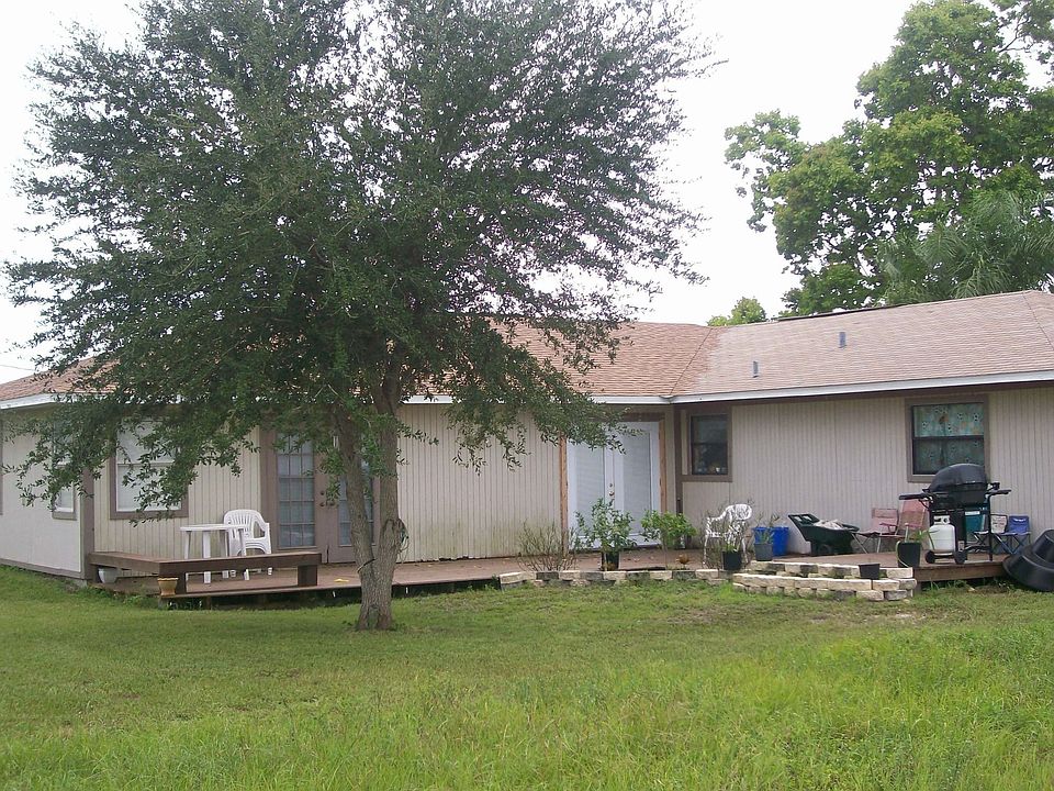 2nd image of 2123 NE 17th Ave