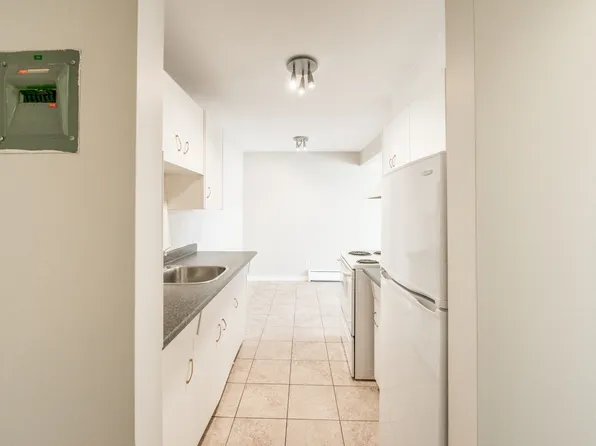 11020 83rd St NW, Edmonton, AB T5H 1M3