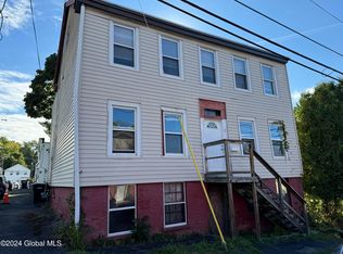 63 13th St, Troy, NY 12180