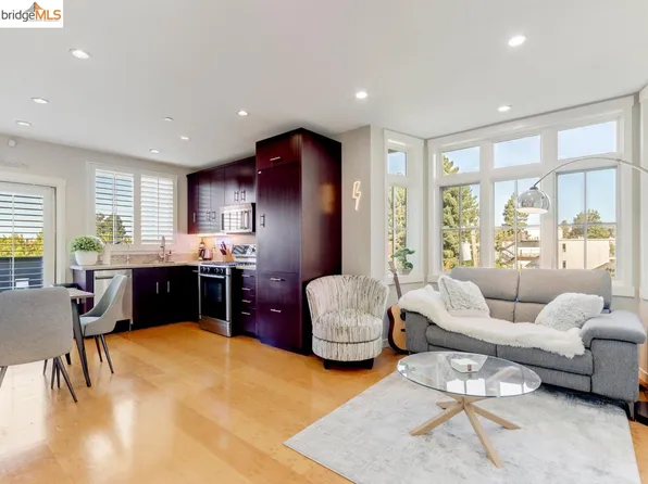 2628 Telegraph Ave APT 404, Berkeley, CA 94704
