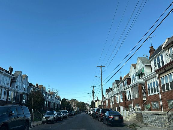 4th image of 225 W Nedro Ave