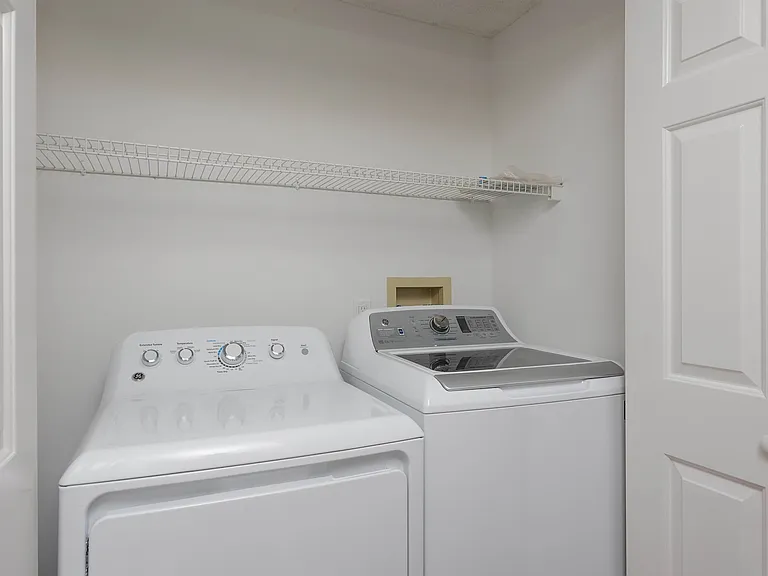 16 Pine Tree Ln — Photo 13