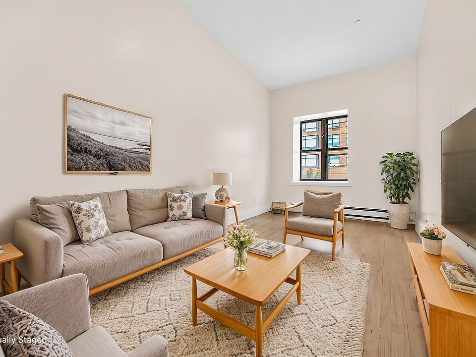 1st image of 214 Atlantic Ave #1