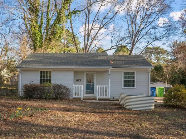 2457 Derby Dr, Raleigh, NC 27610