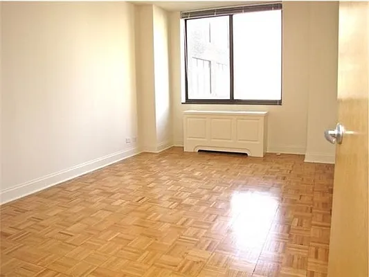 Rented by Mirador Real Estate | media 3