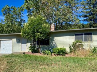 1808 S Dora St, Ukiah, CA 95482