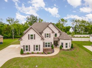 5120 Cedar Retreat Dr, Murfreesboro, TN 37129
