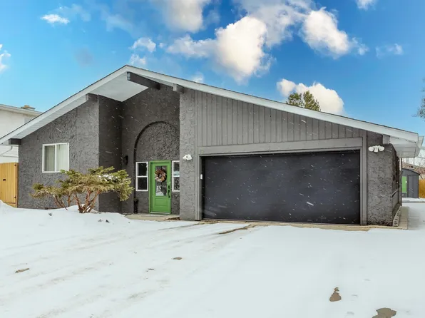 13 Lorraine Cres, Saint Albert, AB T8N 2R4