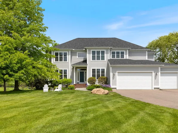 803 Nowland Farm Road, South Burlington, VT 05403