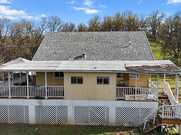 5th image of 16990 Benson Rd