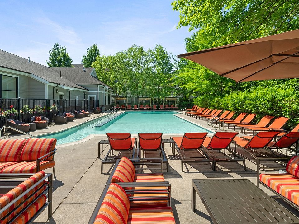 Resort-style swimming pool and sundeck with WiFi