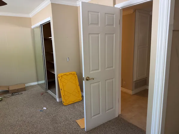 19582 Roderick Ln, Huntington Beach, CA 92646