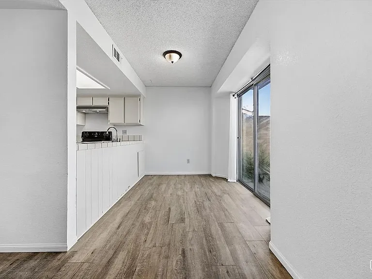 4600 Beechwood St #95 — Photo 13