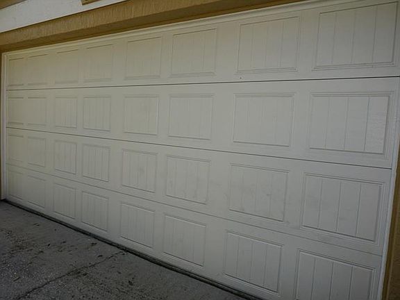 3rd image of 3617 S Saint Lucie Dr