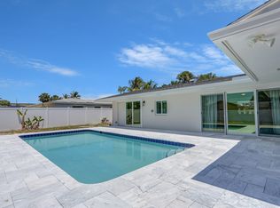 3898 Holly Dr, Palm Beach Gardens, FL 33410