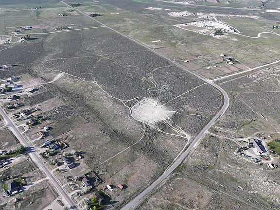 4th image of Corral Ln