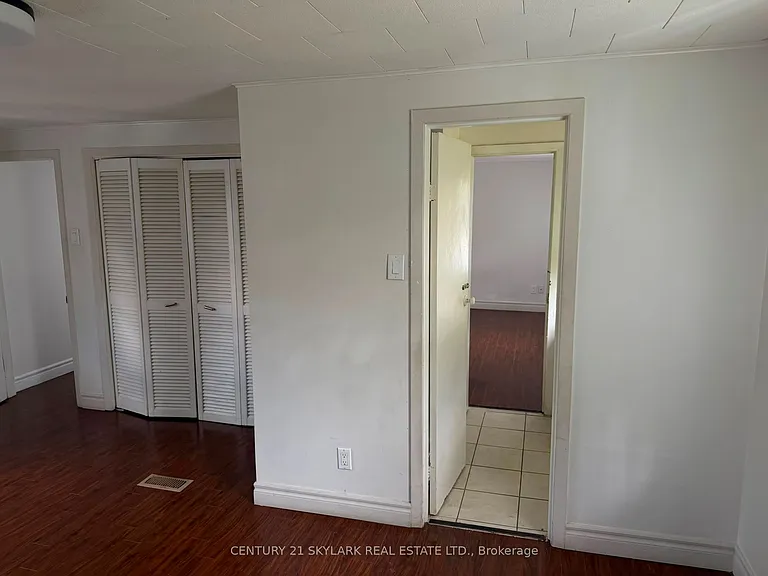 35 Cumberland Dr — Photo 15
