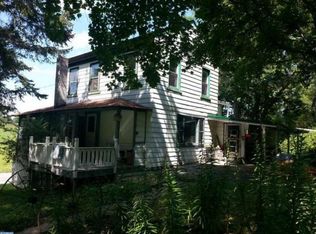 32 Grange Rd, Bernville, PA 19506