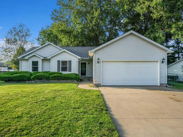 5848 Castleton Ln, Kalamazoo, MI 49009