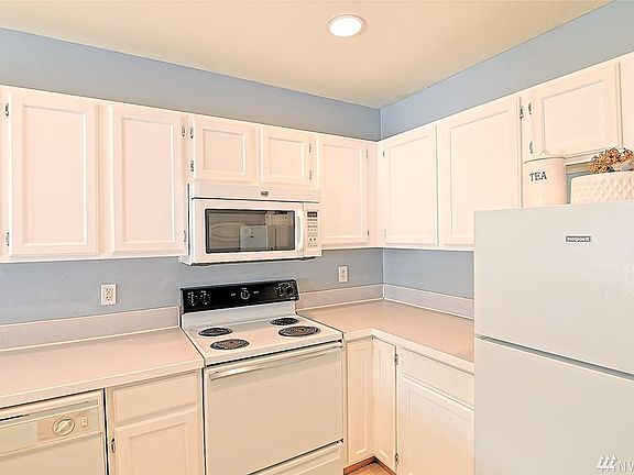 4th image of 3111 156th St SW APT C3