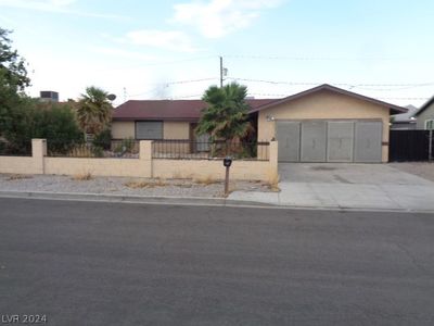 4881 E Imperial Ave, Las Vegas, NV, 89104