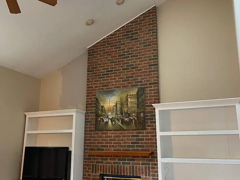 6041 Holywell Dr — Photo 4