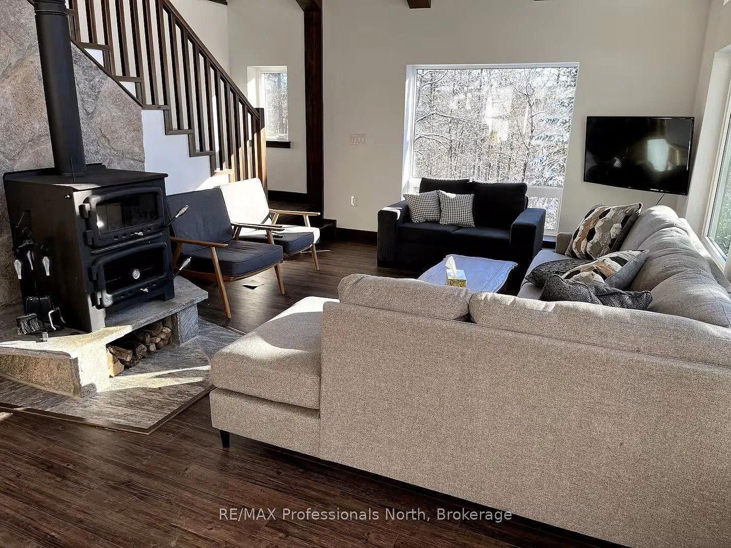 3 bed, $4,000 — Photo 3
