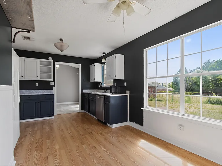 4799 Coronado Cir — Photo 11