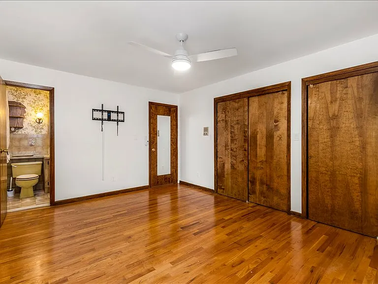 229 Newark Ave #1 — Photo 13