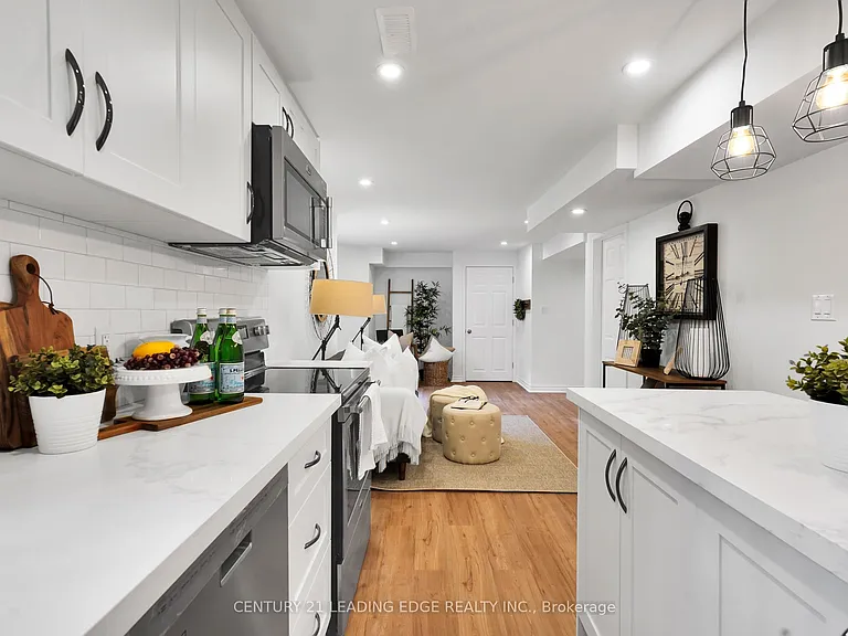 13 Quaintance Ave #2 — Photo 16