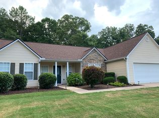 414 Winston Manor Dr, Winder, GA 30680