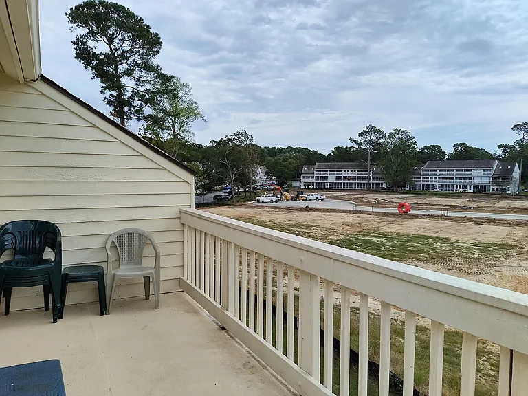 510 Fairwood Lakes Dr #19E — Photo 9