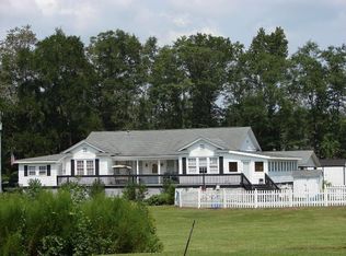 7499 Belfast Keller Rd, Richmond Hill, GA 31324