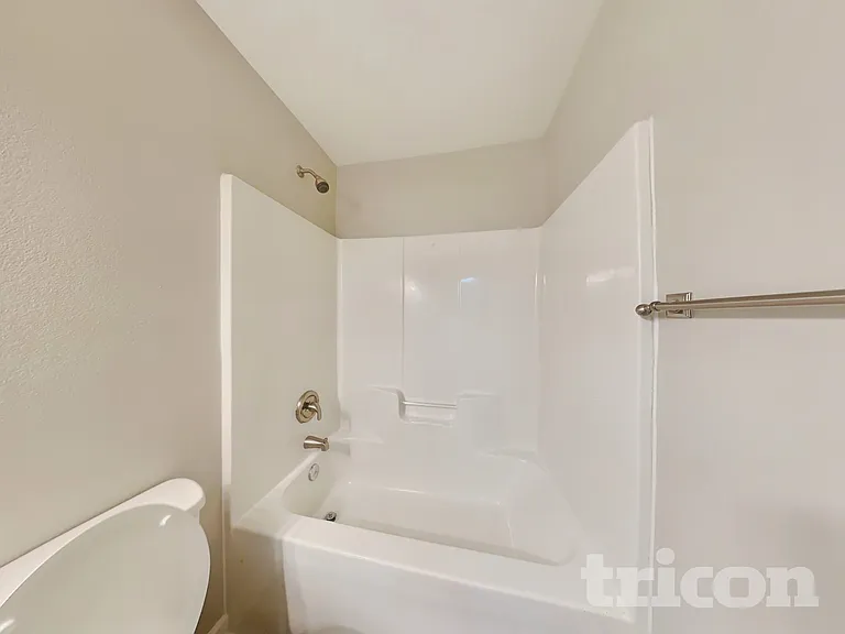 260 Brookstone Dr — Photo 14