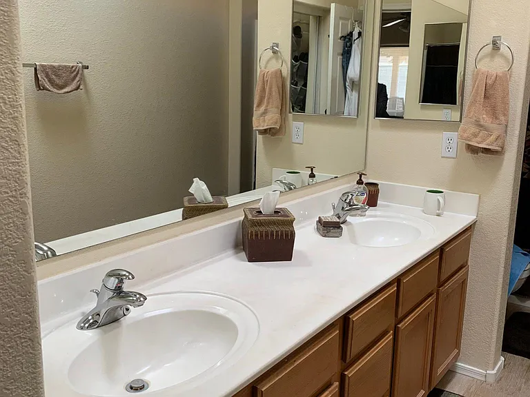Master bathroom.