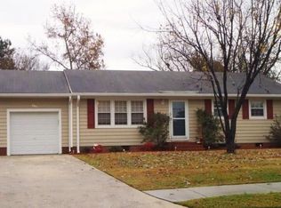 108 Cardinal Rd, Jacksonville, NC 28546