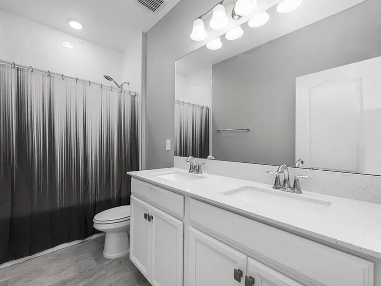 640 Bayern Ln — Photo 19