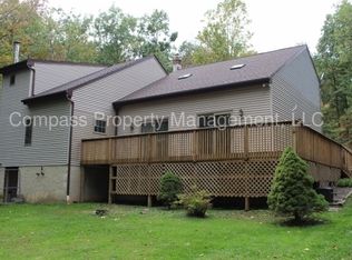 561 N Sandy Hill Rd, Coatesville, PA 19320