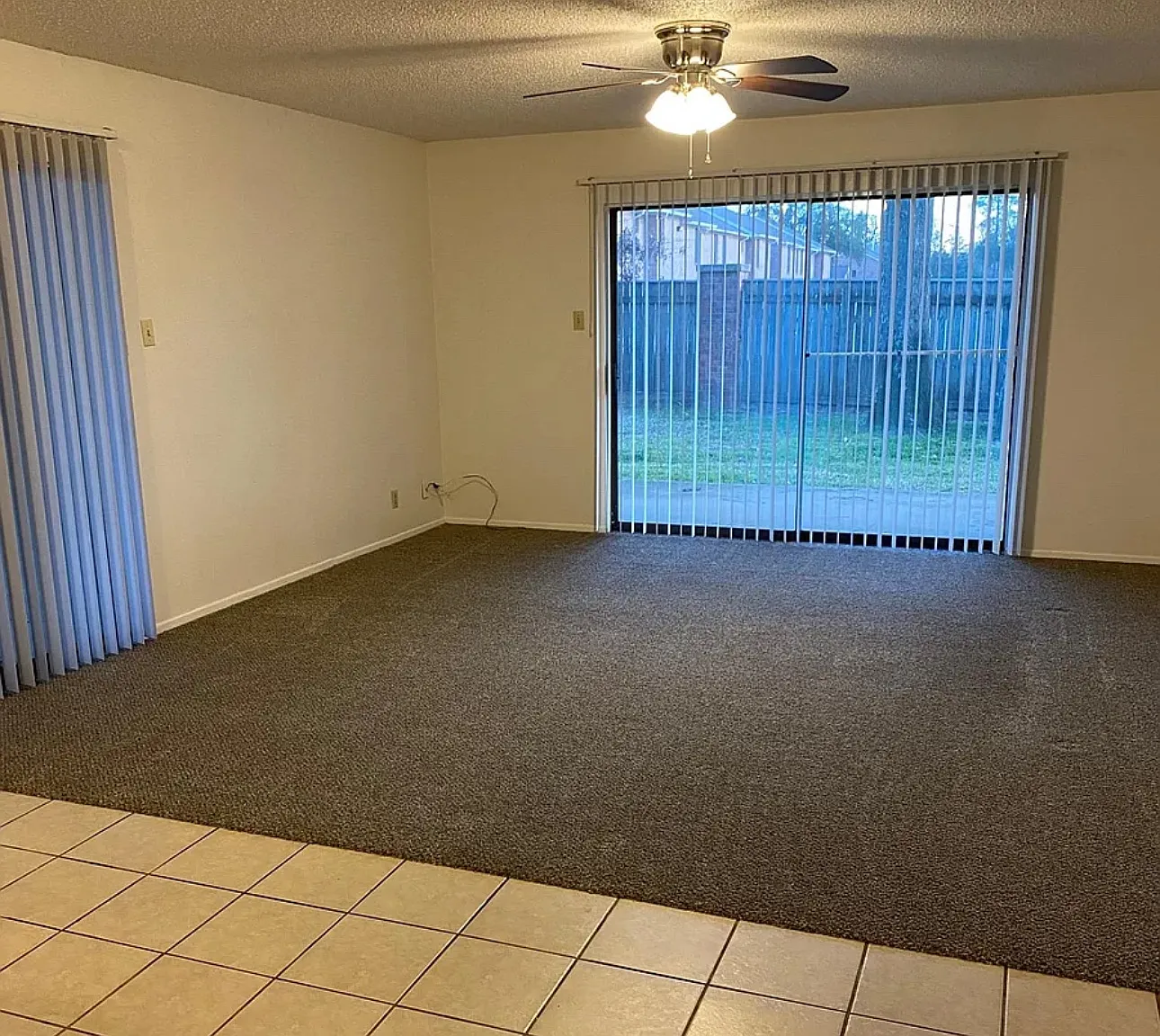 2 bed, $995 — Photo 2