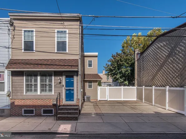 4618 Emery St, Philadelphia, PA 19137