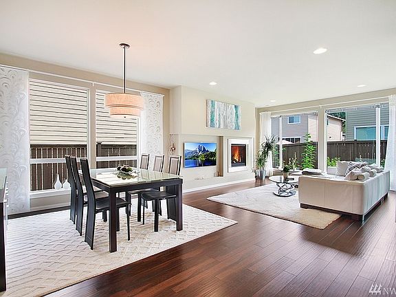 5th image of 5618 Elaine Ave SE