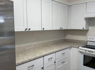 901 Bello St APT 6, Pismo Beach, CA 93449