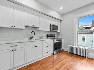 48 Hamilton Ave APT 2, Lynn, MA 01902